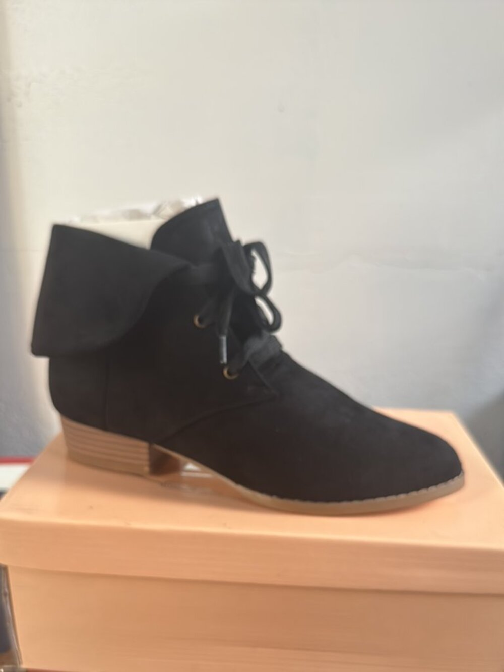 AMS "Escape-7" Fold-Over Ankle Booties, Size 5.5